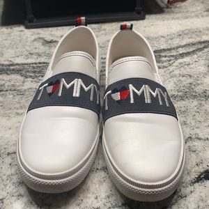 Tommy Hilfiger slip on’s